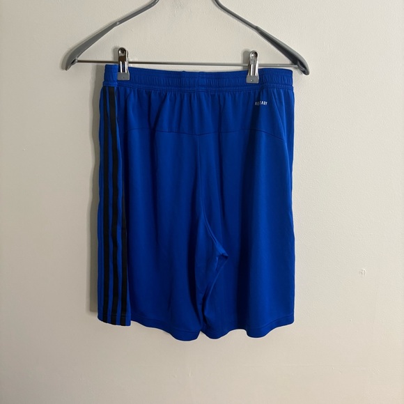 adidas Men's Athletic Shorts in Vibrant Blue Primegreen Large With zip pockets - Picture 5 of 10
